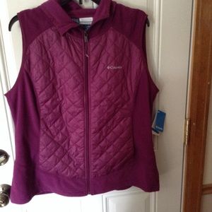 NWT Columbia sleeveless hooded vest